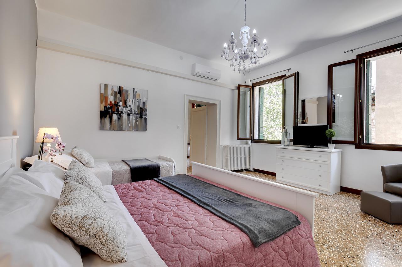 Accademia Opera Deluxe By Wonderful Italy Apartment Venice Exterior photo