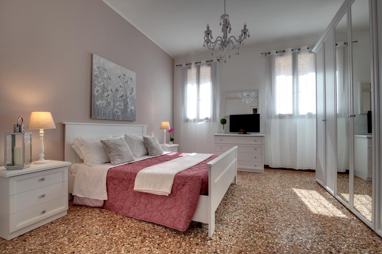 Accademia Opera Deluxe By Wonderful Italy Apartment Venice Exterior photo